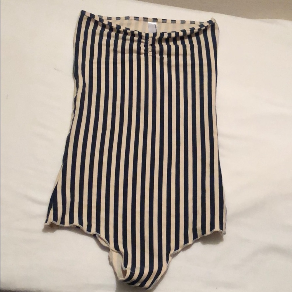 American apparel body suit